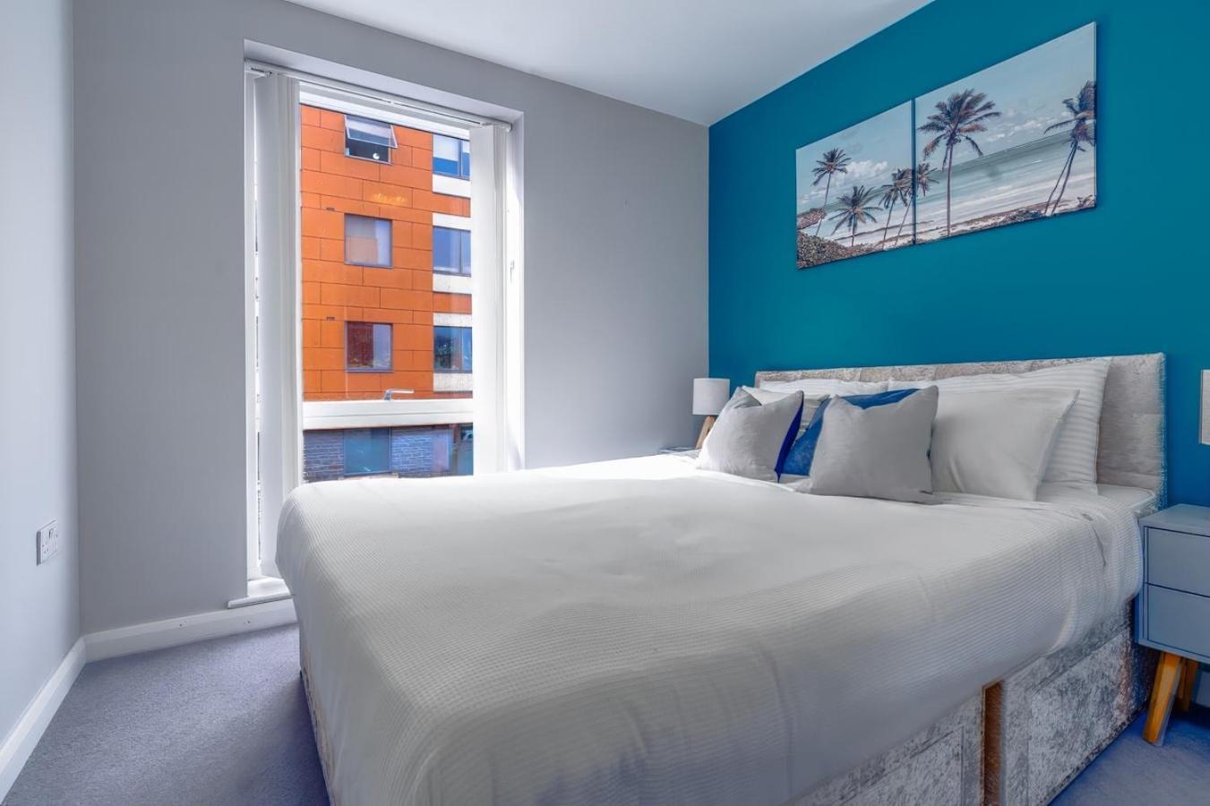Iconic Garden Apt, Steps From City Centre & Cafes Бристол Екстериор снимка